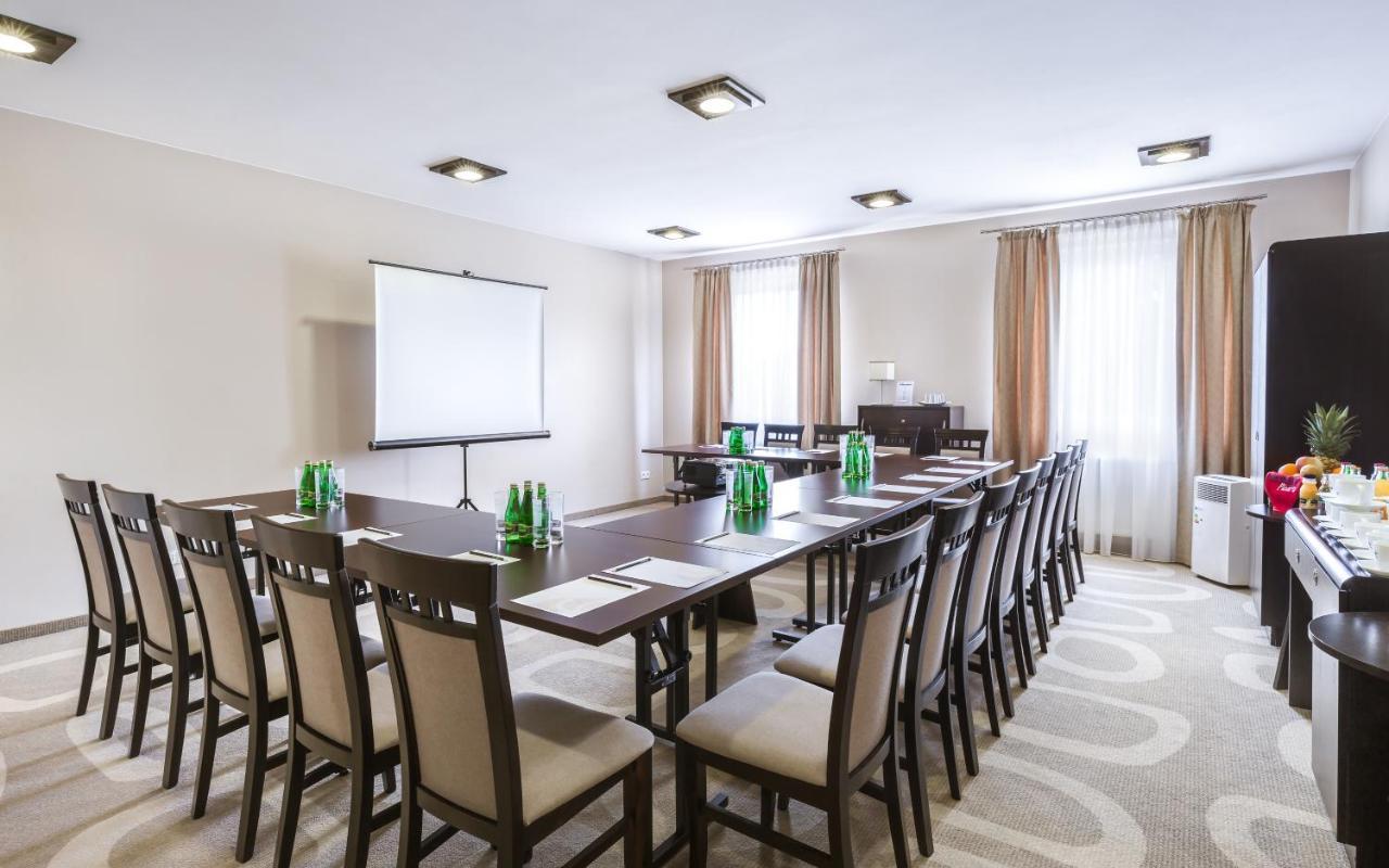 Hotel Picaro Stok Lagow  Luaran gambar