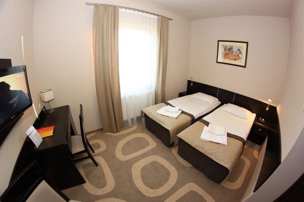 Hotel Picaro Stok Lagow  Luaran gambar