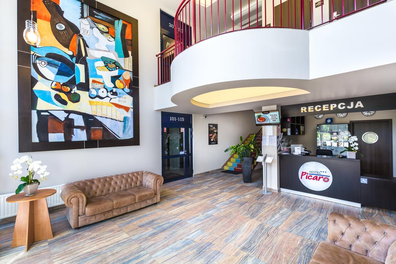 Hotel Picaro Stok Lagow  Luaran gambar