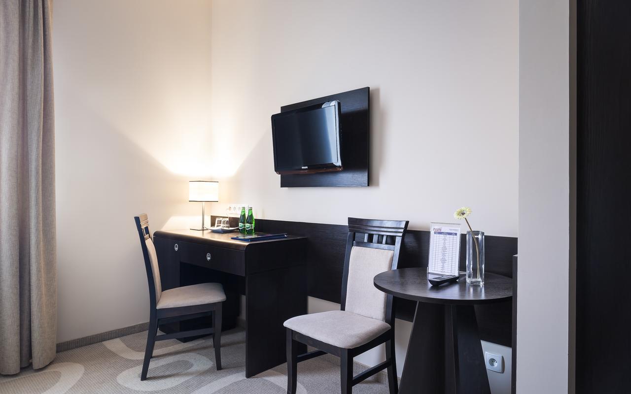Hotel Picaro Stok Lagow  Luaran gambar