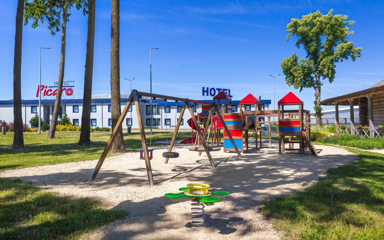 Hotel Picaro Stok Lagow  Luaran gambar