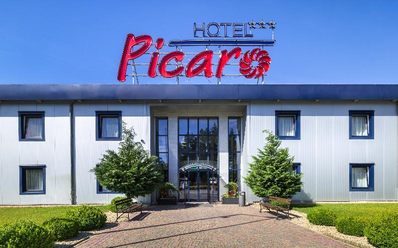 Hotel Picaro Stok Lagow  Luaran gambar